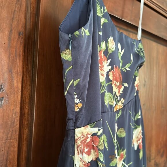NWT Lulus Exceptional Attraction Navy Blue Floral One-Shoulder Maxi Dress Size S - Picture 7 of 10